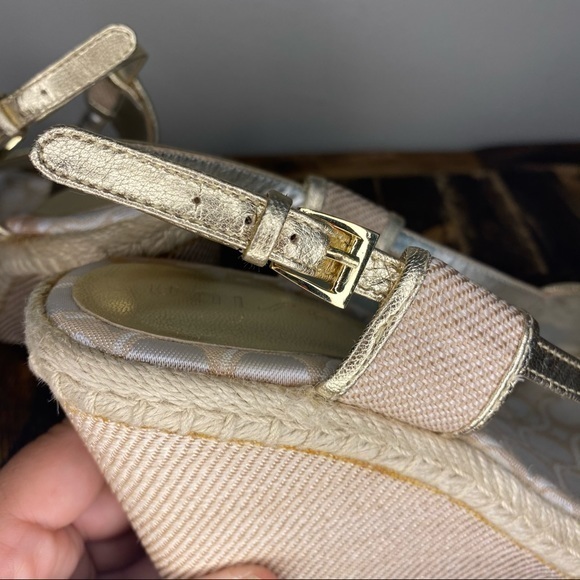 Unisa Wedge Open Toe Gold Espadrilles Size 7.5 - Picture 5 of 9